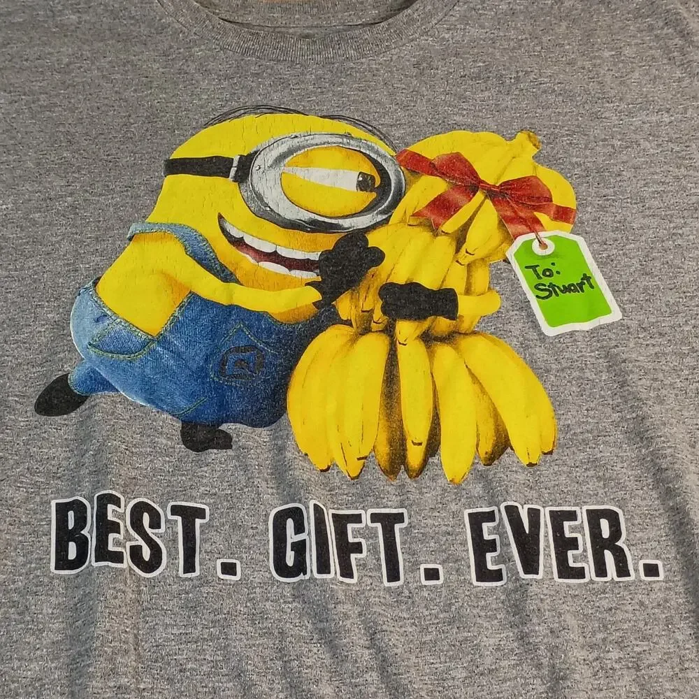 Despicable Me Minions T-Shirt Lot of 2 Mens XL Best Gift Ever Whaaaa Graphic Tee